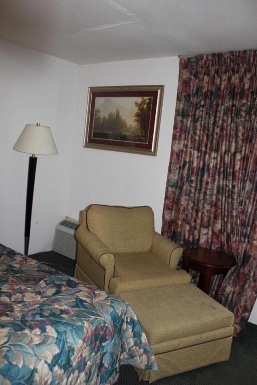 Executive Inn - Ноксвилл Экстерьер фото
